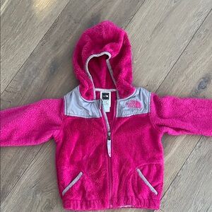 Hot pink fleece 3T NorthFace.
